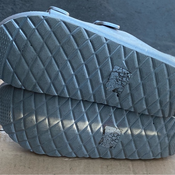 Mia Birkenstock a like Arizona Silver Women's Plastic Sandals Size 11.5 - Picture 9 of 9